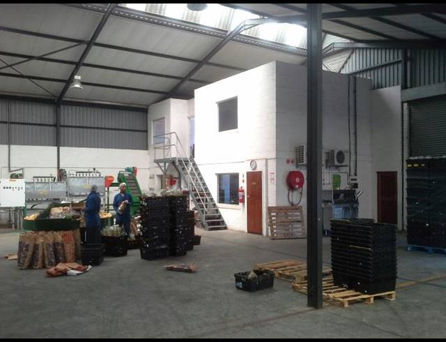 840M² FACTORY TO LET IN EPPING INDUSTRIAL